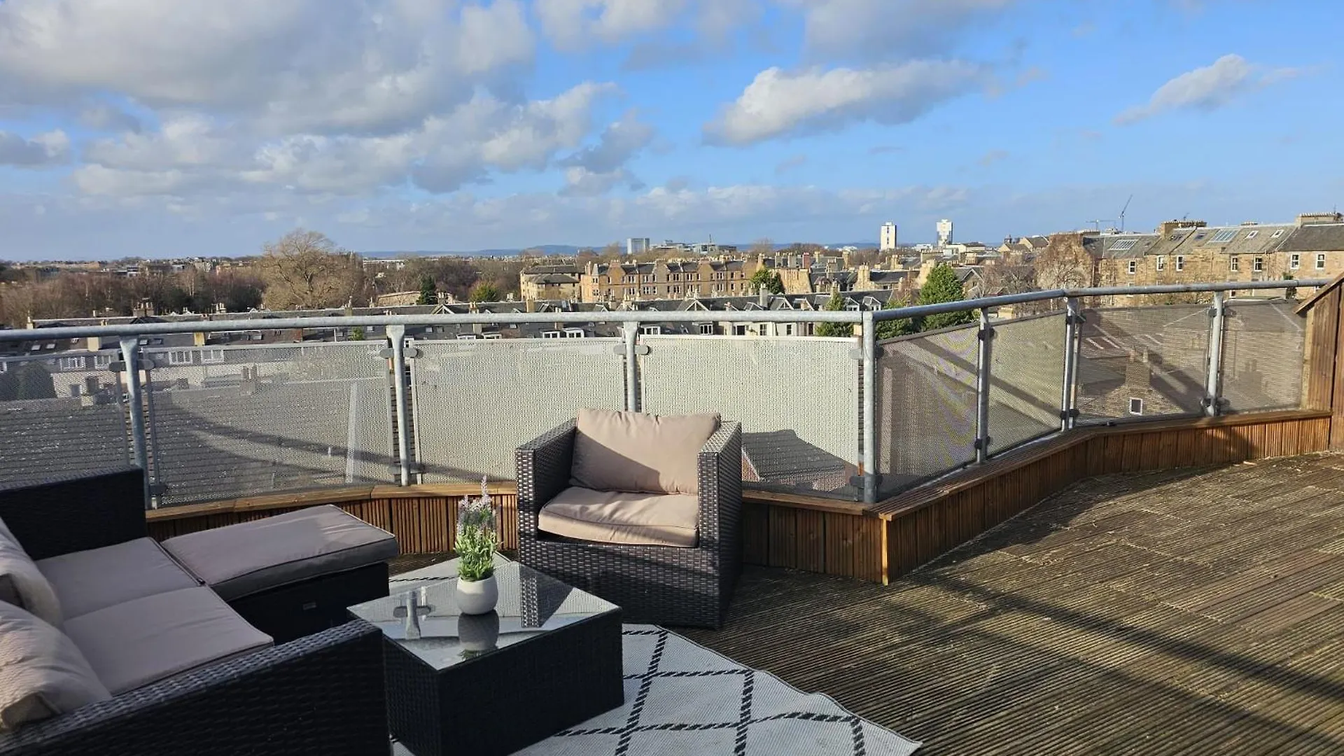 Lägenhet Rooftop Retreat Edinburg Storbritannien